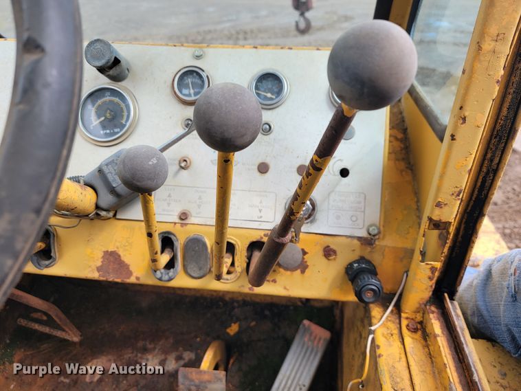 image for item JL9395 Grove RT58B  crane