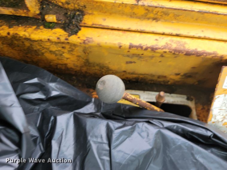 image for item JL9395 Grove RT58B  crane