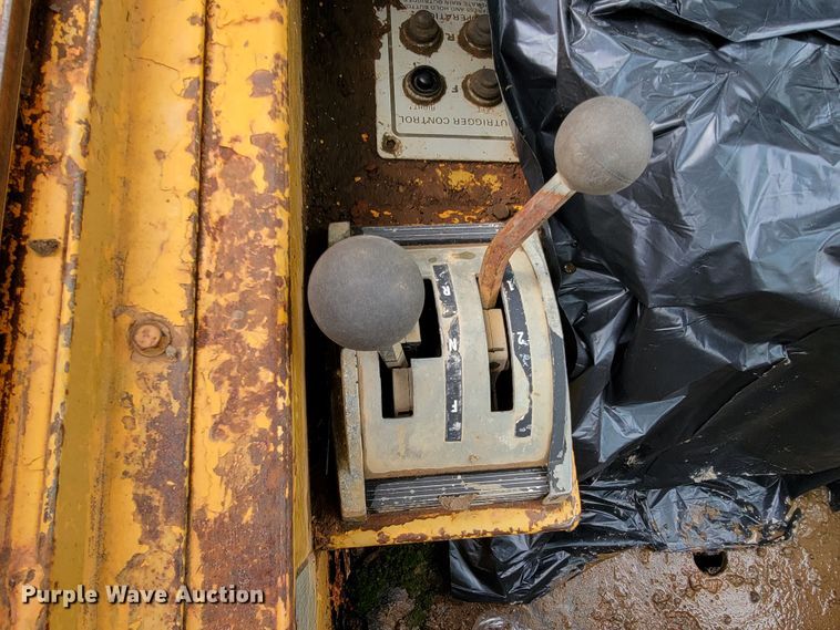 image for item JL9395 Grove RT58B  crane