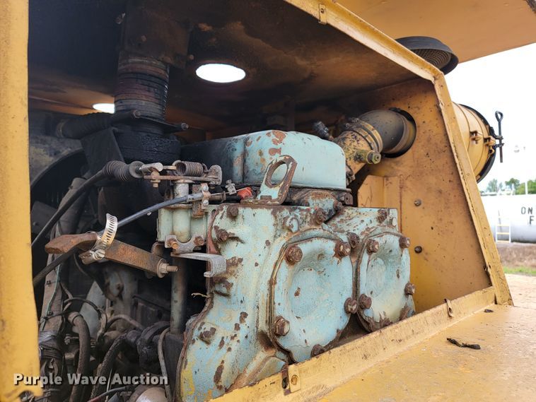 image for item JL9395 Grove RT58B  crane