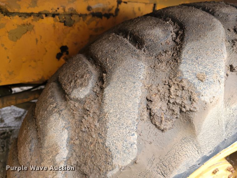 image for item JL9395 Grove RT58B  crane