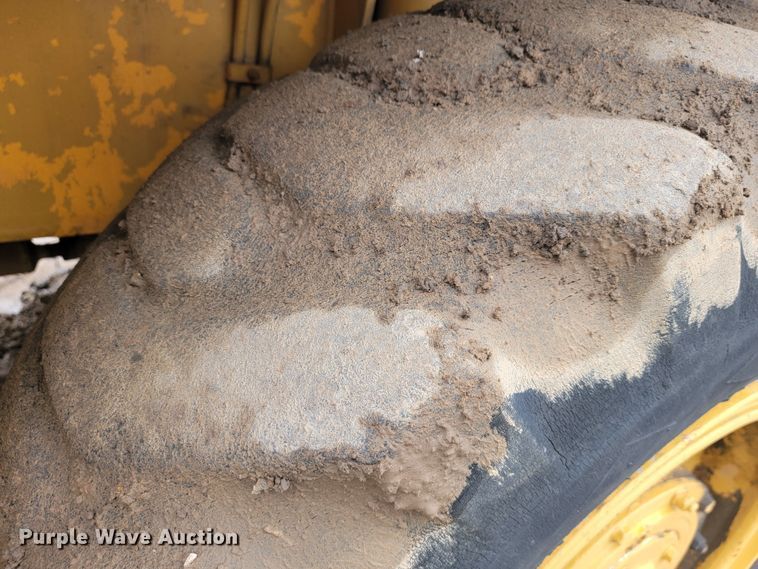 image for item JL9395 Grove RT58B  crane