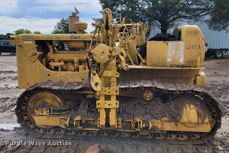 image for item JL9396 1967 Caterpillar 561B  pipelayer