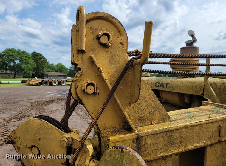 image for item JL9396 1967 Caterpillar 561B  pipelayer