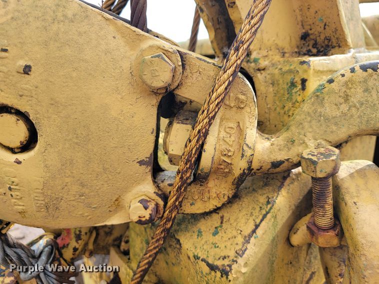 image for item JL9396 1967 Caterpillar 561B  pipelayer