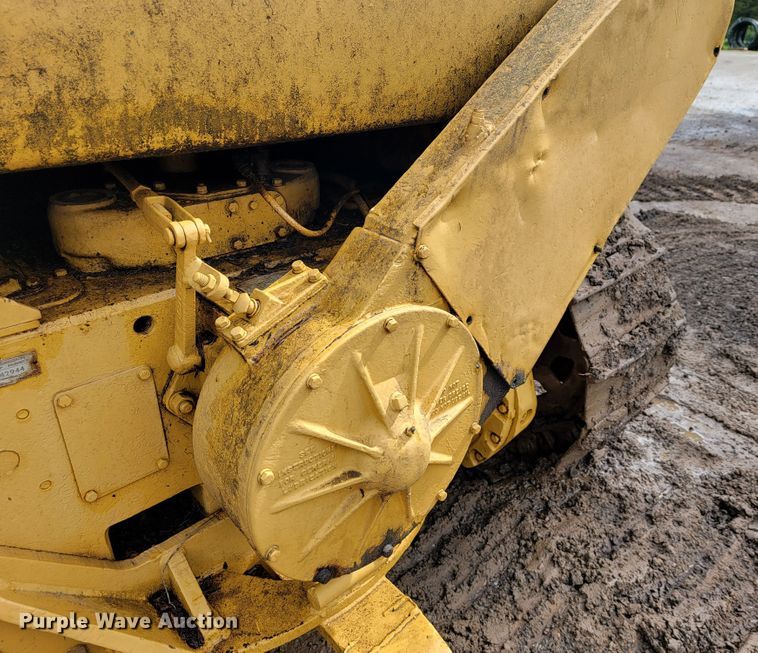 image for item JL9396 1967 Caterpillar 561B  pipelayer