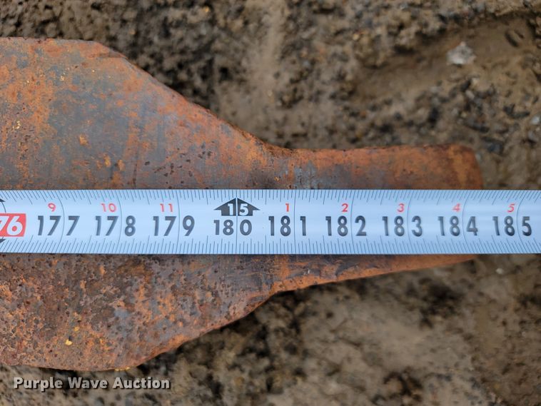 image for item JL9396 1967 Caterpillar 561B  pipelayer