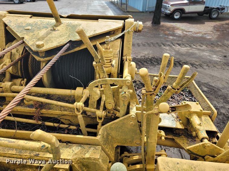 image for item JL9396 1967 Caterpillar 561B  pipelayer