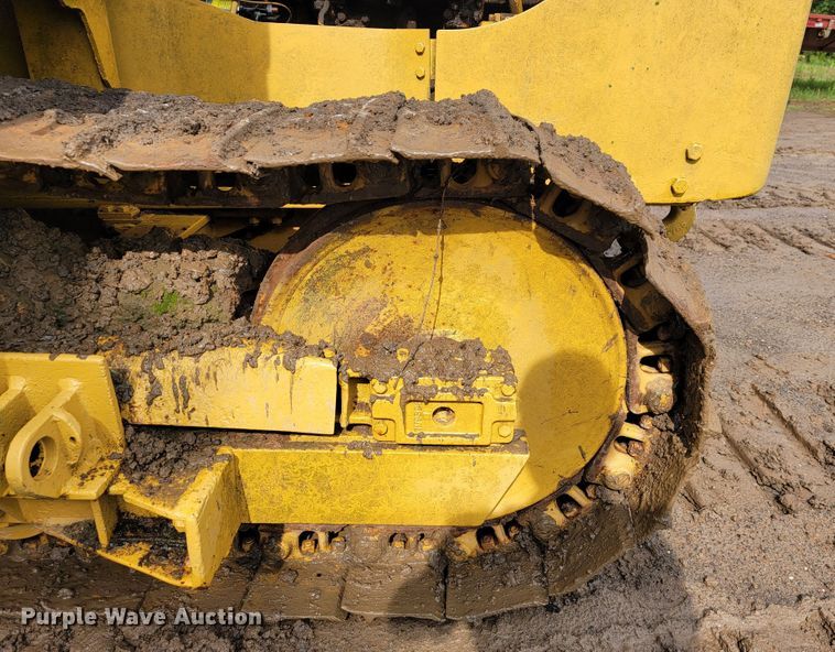 image for item JL9396 1967 Caterpillar 561B  pipelayer