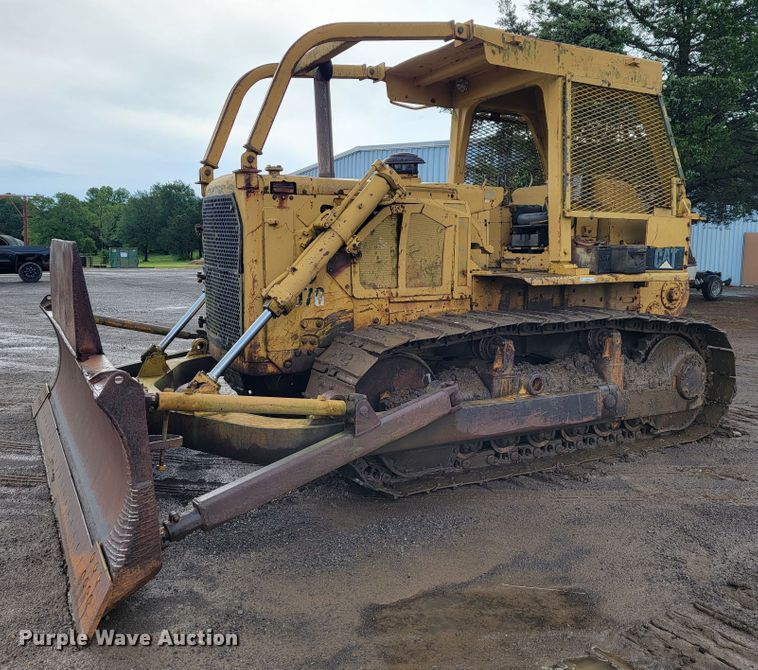 image for item JL9397 1992 Caterpillar D7G  dozer