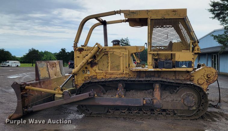 image for item JL9397 1992 Caterpillar D7G  dozer