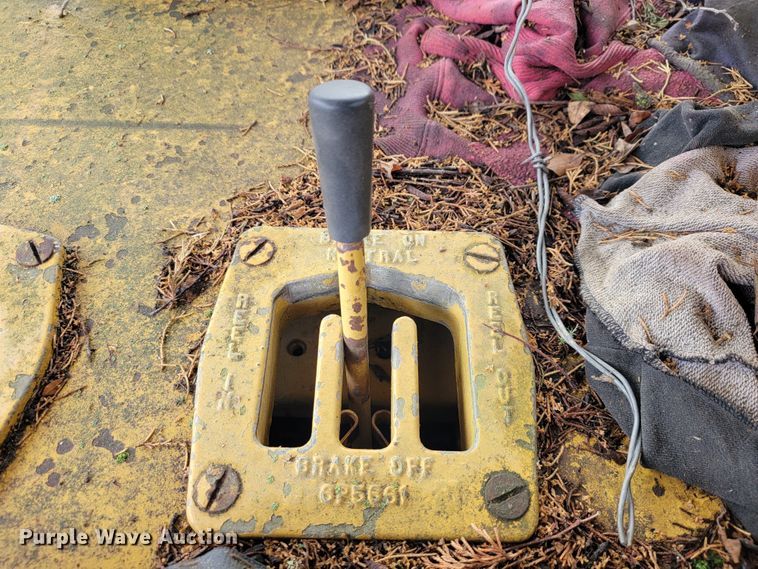 image for item JL9397 1992 Caterpillar D7G  dozer