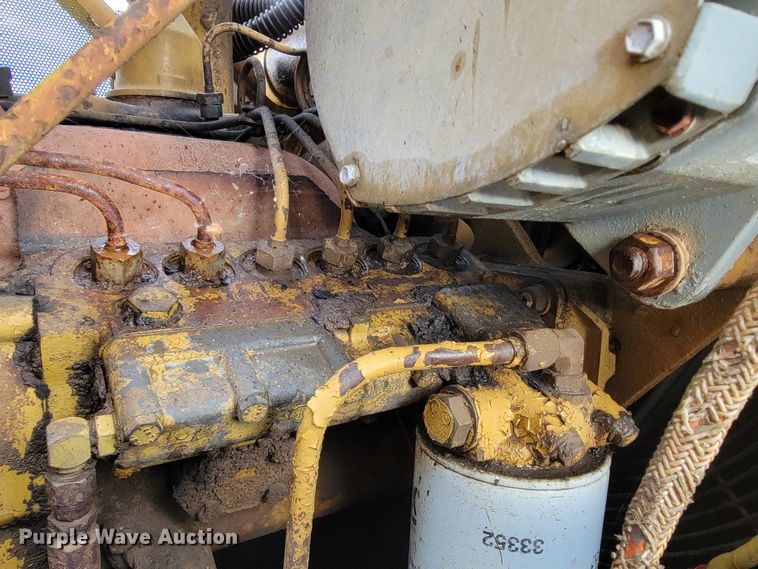 image for item JL9397 1992 Caterpillar D7G  dozer