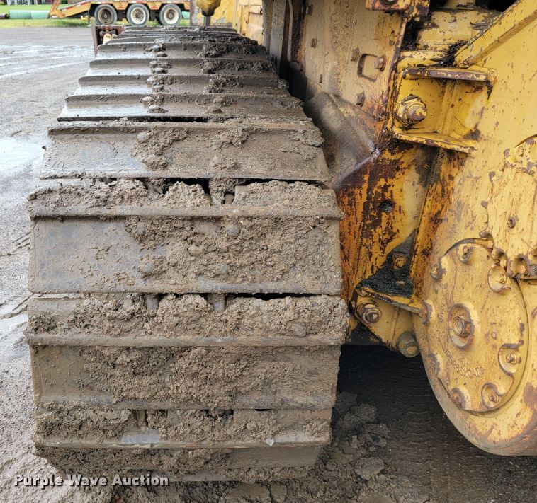 image for item JL9397 1992 Caterpillar D7G  dozer