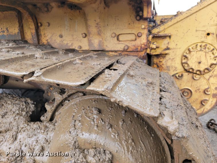 image for item JL9397 1992 Caterpillar D7G  dozer