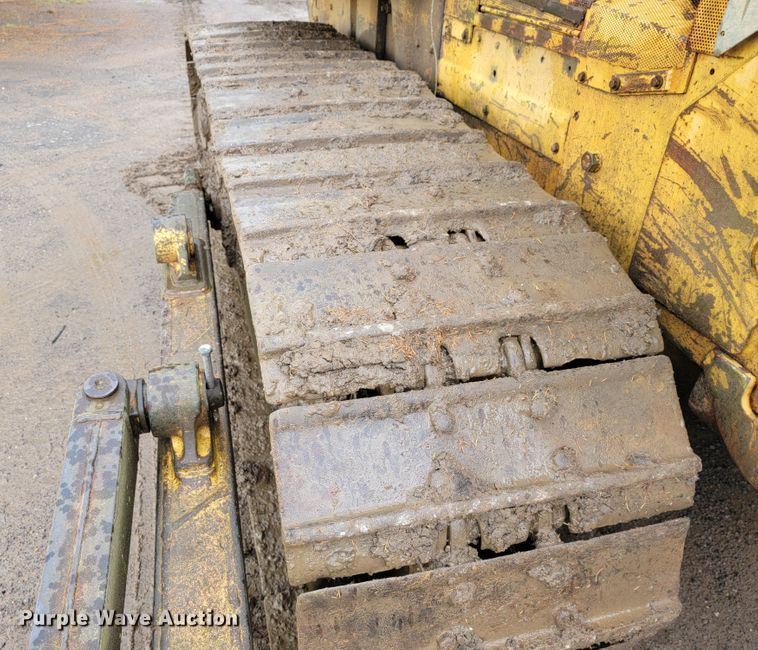 image for item JL9397 1992 Caterpillar D7G  dozer