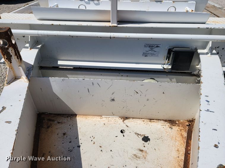 image for item JL9399 2016 Holden  equipment trailer