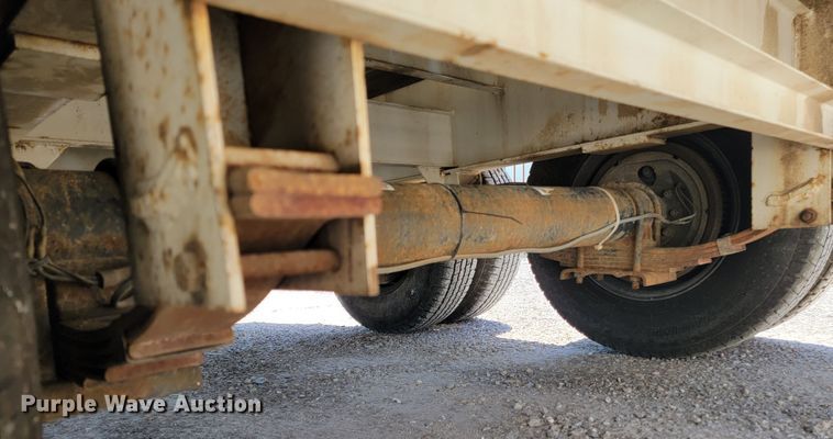 image for item JL9399 2016 Holden  equipment trailer