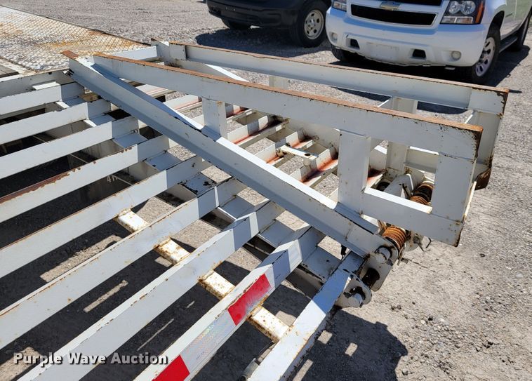 image for item JL9399 2016 Holden  equipment trailer