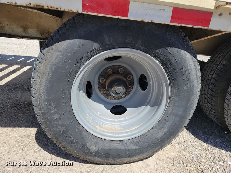image for item JL9399 2016 Holden  equipment trailer