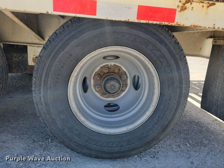 image for item JL9399 2016 Holden  equipment trailer