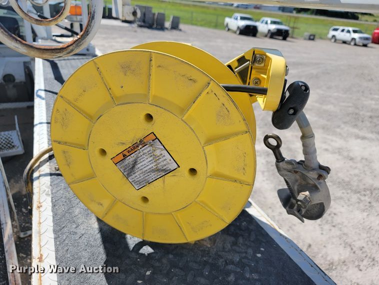 image for item JL9400 2009 Dodge Ram 5500HD  bucket truck