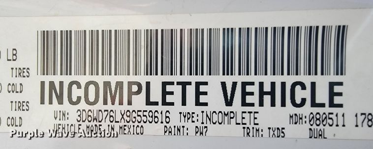 image for item JL9400 2009 Dodge Ram 5500HD  bucket truck