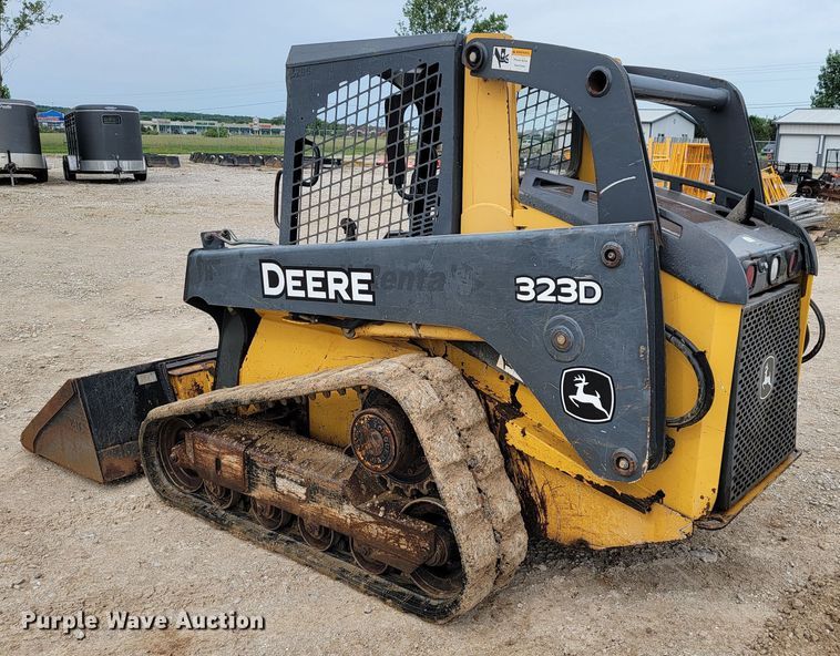 image for item JL9413 2012 John Deere 323D  tracked skid steer loader
