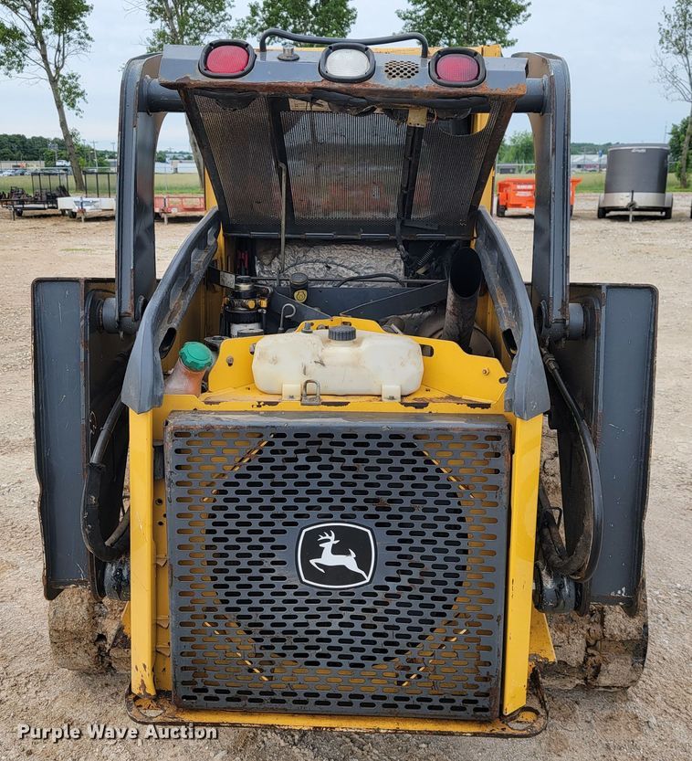 image for item JL9413 2012 John Deere 323D  tracked skid steer loader