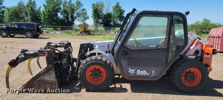 image for item KA9304 2012 Bobcat V417  telehandler