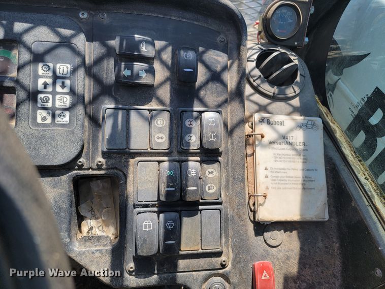 image for item KA9304 2012 Bobcat V417  telehandler