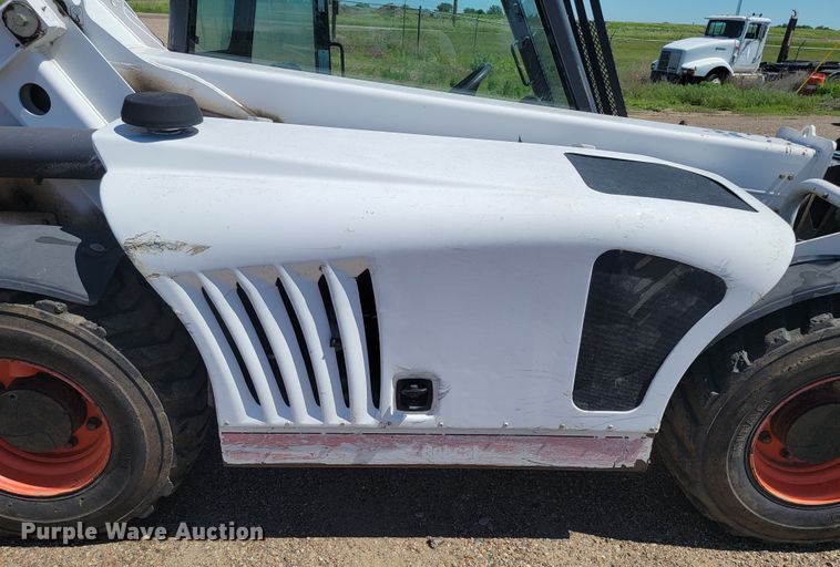 image for item KA9304 2012 Bobcat V417  telehandler