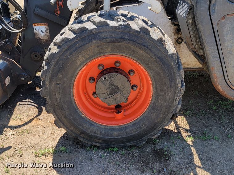 image for item KA9304 2012 Bobcat V417  telehandler