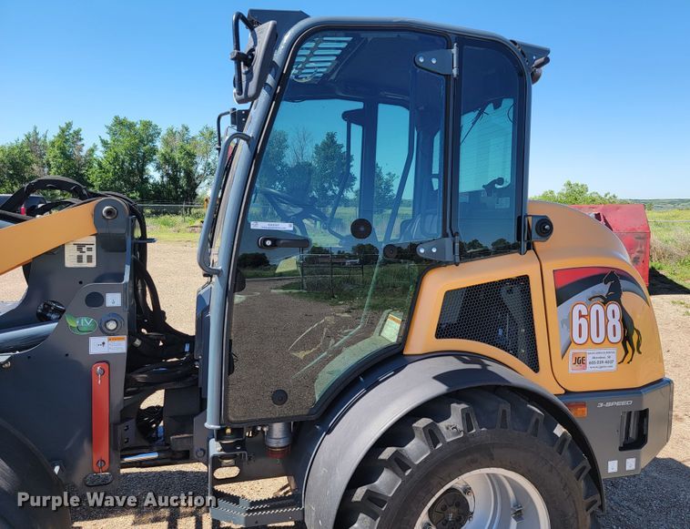 image for item KA9305 2016 Mustang 608  wheel loader