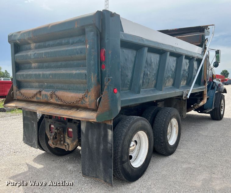 image for item KC9905 2000 Sterling L9511  dump truck