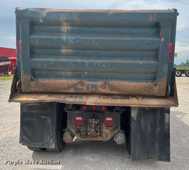 image for item KC9905 2000 Sterling L9511  dump truck