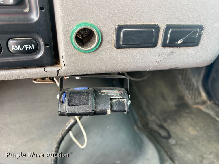 image for item KC9905 2000 Sterling L9511  dump truck