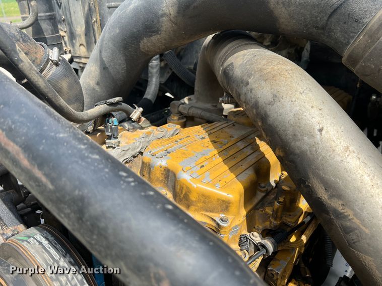 image for item KC9905 2000 Sterling L9511  dump truck