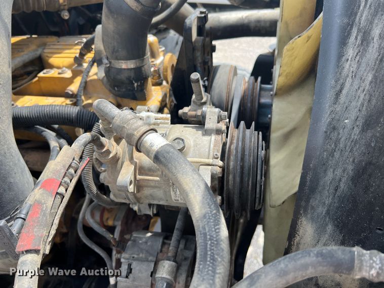 image for item KC9905 2000 Sterling L9511  dump truck