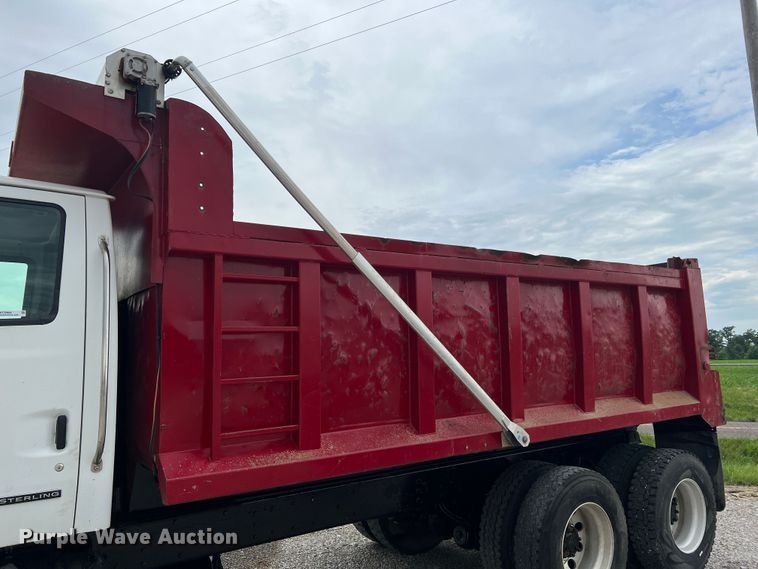 image for item KC9906 2004 Sterling L7500  dump truck
