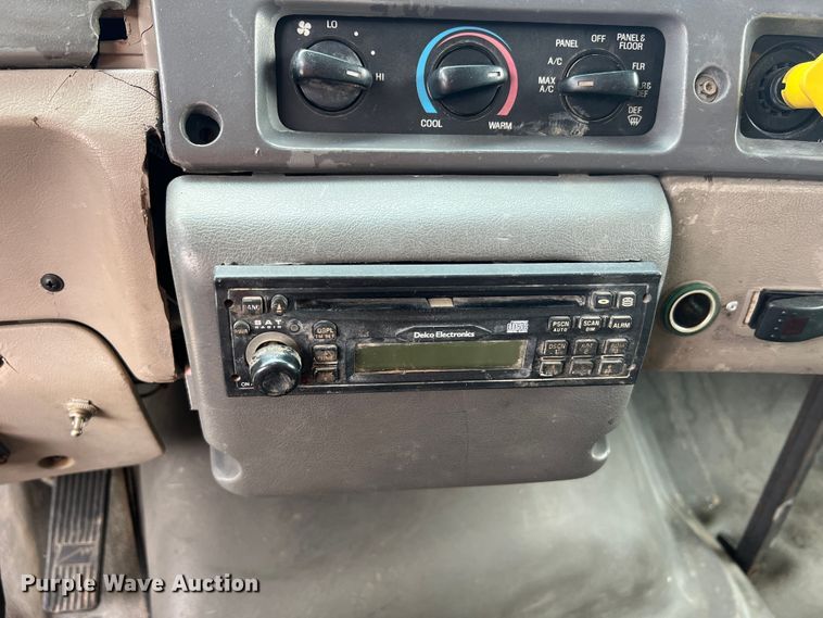 image for item KC9906 2004 Sterling L7500  dump truck