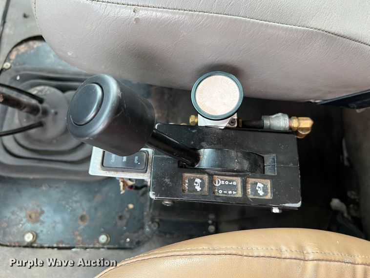 image for item KC9906 2004 Sterling L7500  dump truck