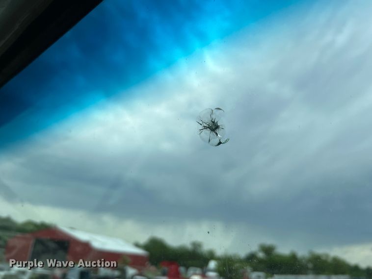 image for item KC9906 2004 Sterling L7500  dump truck