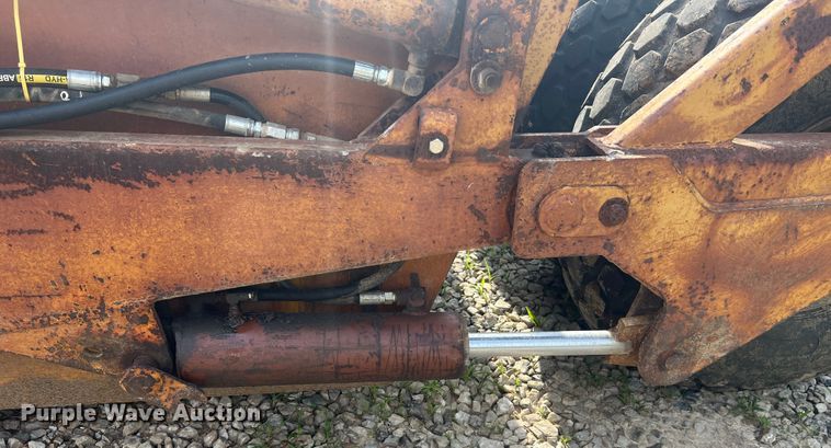 image for item KC9910 1983 Reynolds 8CF  scraper