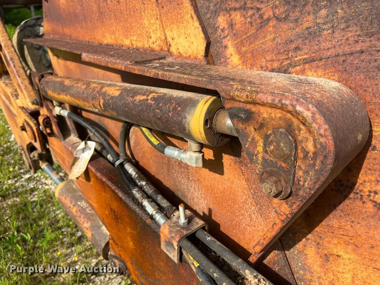 image for item KC9910 1983 Reynolds 8CF  scraper