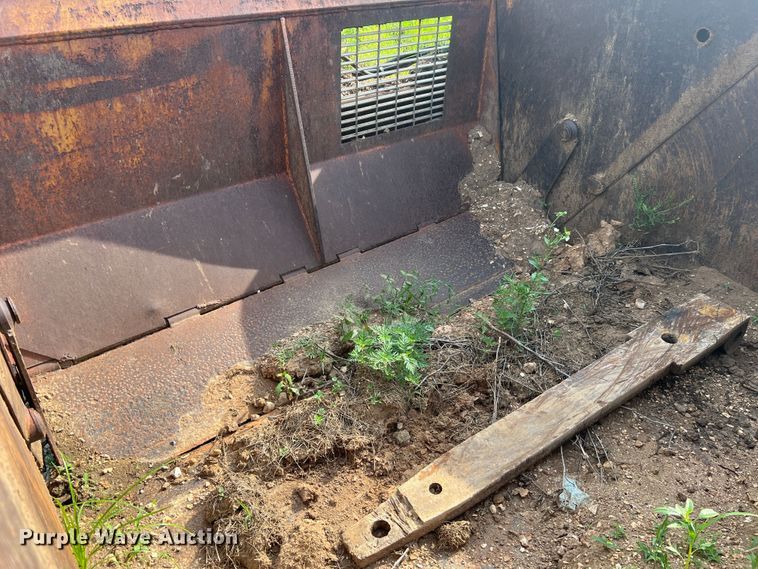 image for item KC9910 1983 Reynolds 8CF  scraper