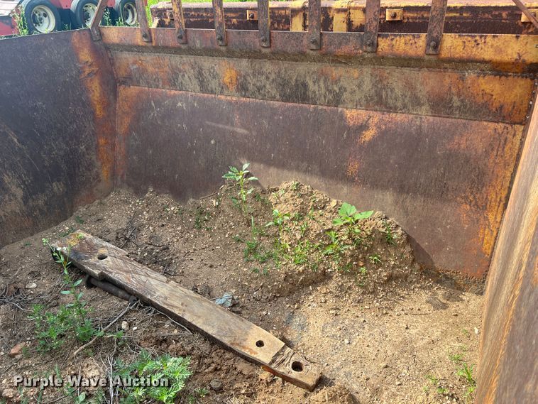 image for item KC9910 1983 Reynolds 8CF  scraper