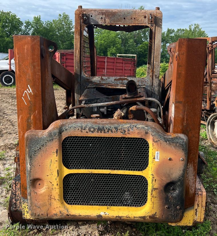 image for item KC9920 Komatsu  skid steer loader