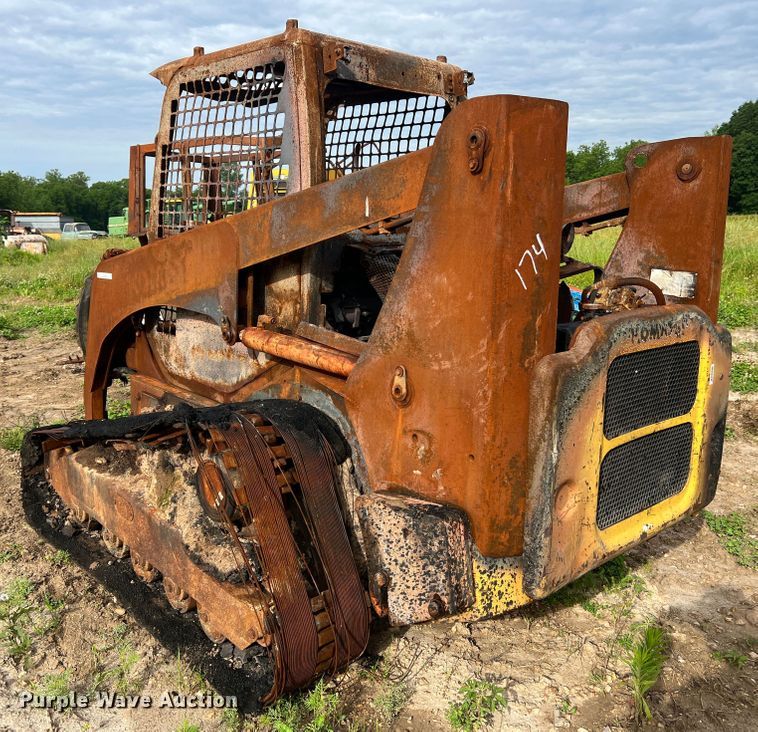 image for item KC9920 Komatsu  skid steer loader
