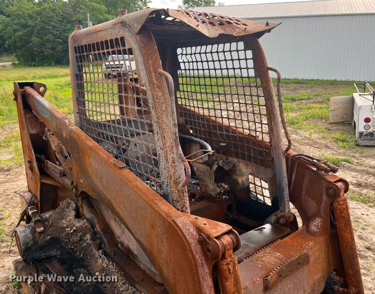 image for item KC9920 Komatsu  skid steer loader